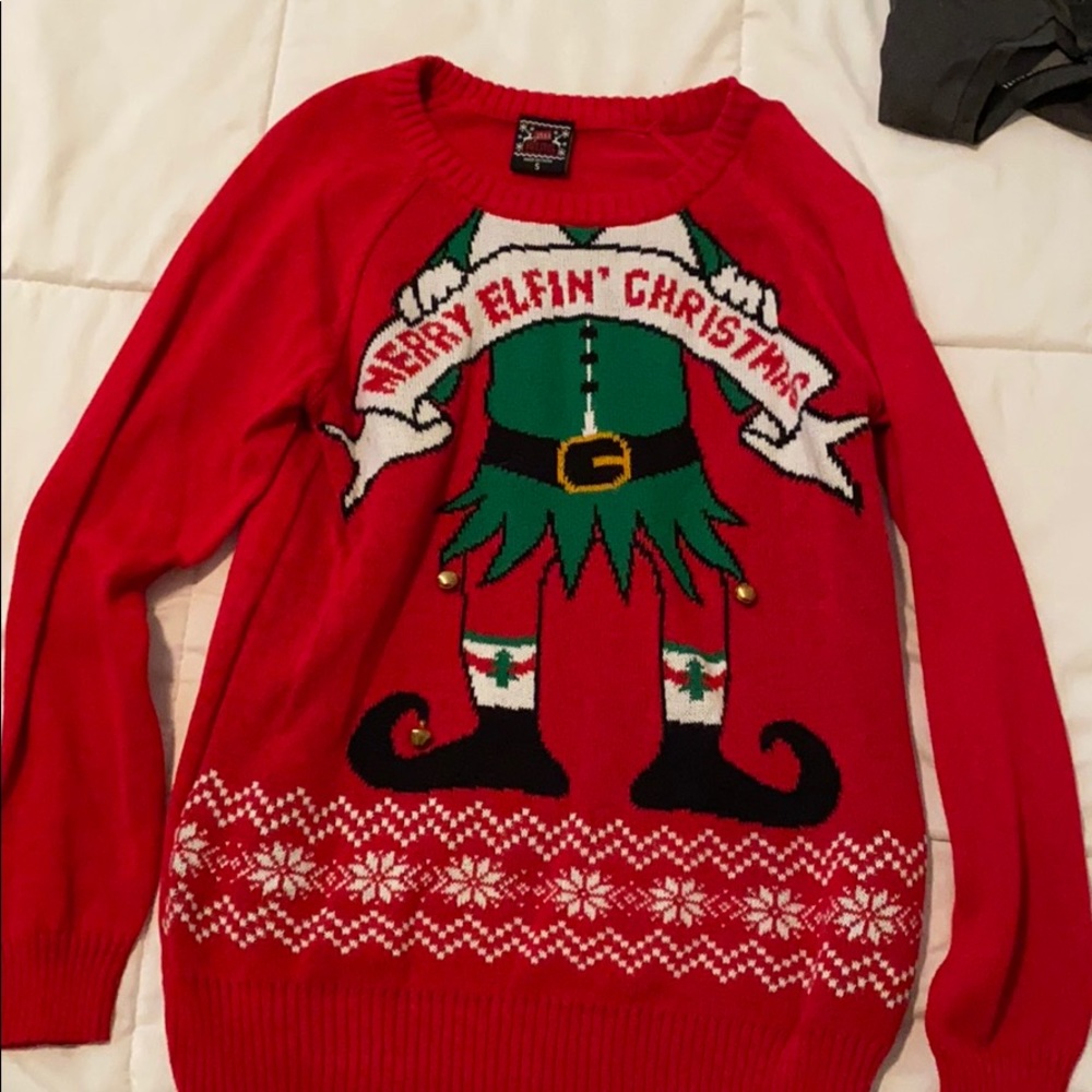“Merry elfin’ Christmas”